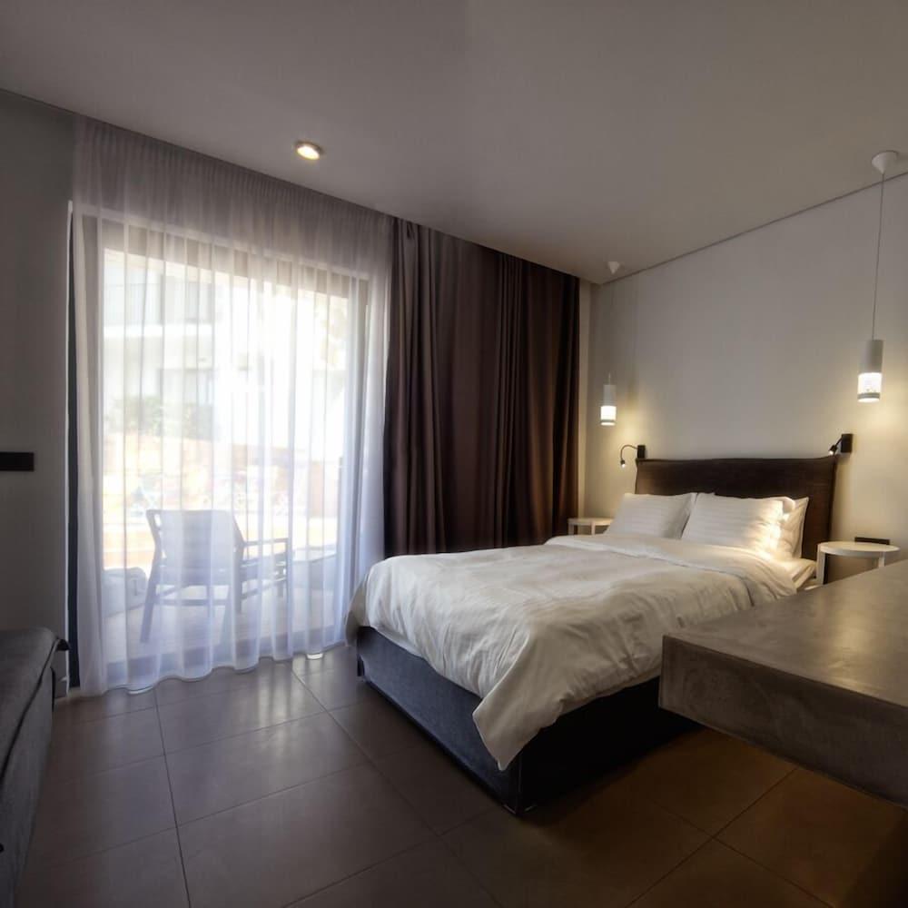Aqua Bay Hotel Plánosz Kültér fotó